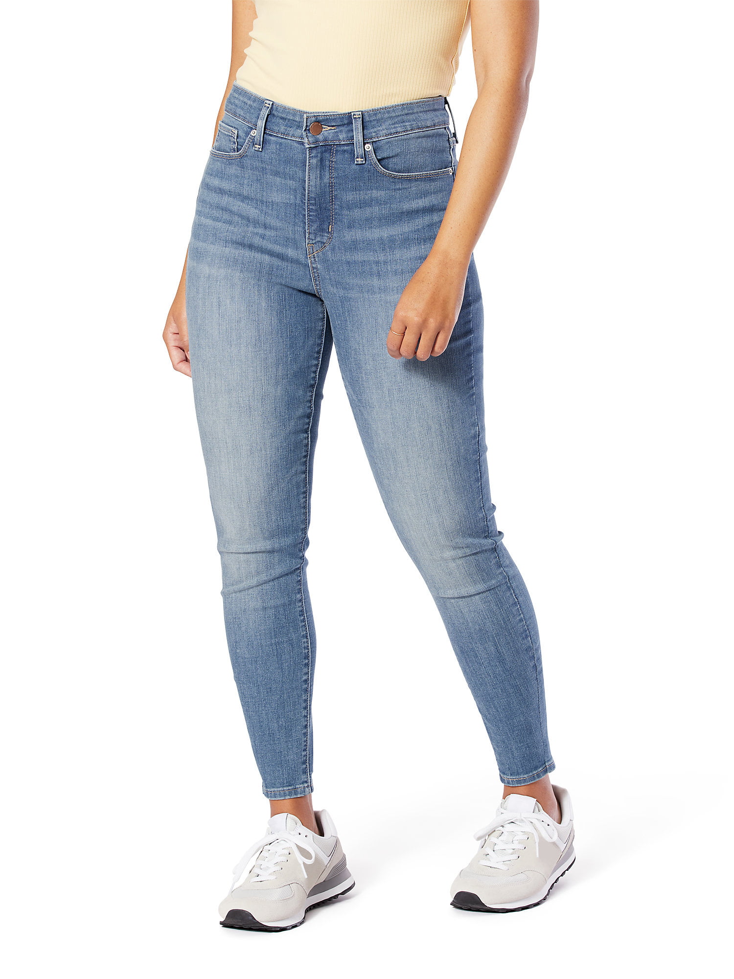 Buy Signature by Levi Strauss & Co. Womens Simply Stretch Shaping High Rise  Skinny Ankle Jeans Online at Lowest Price in Ubuy Botswana. 704949437